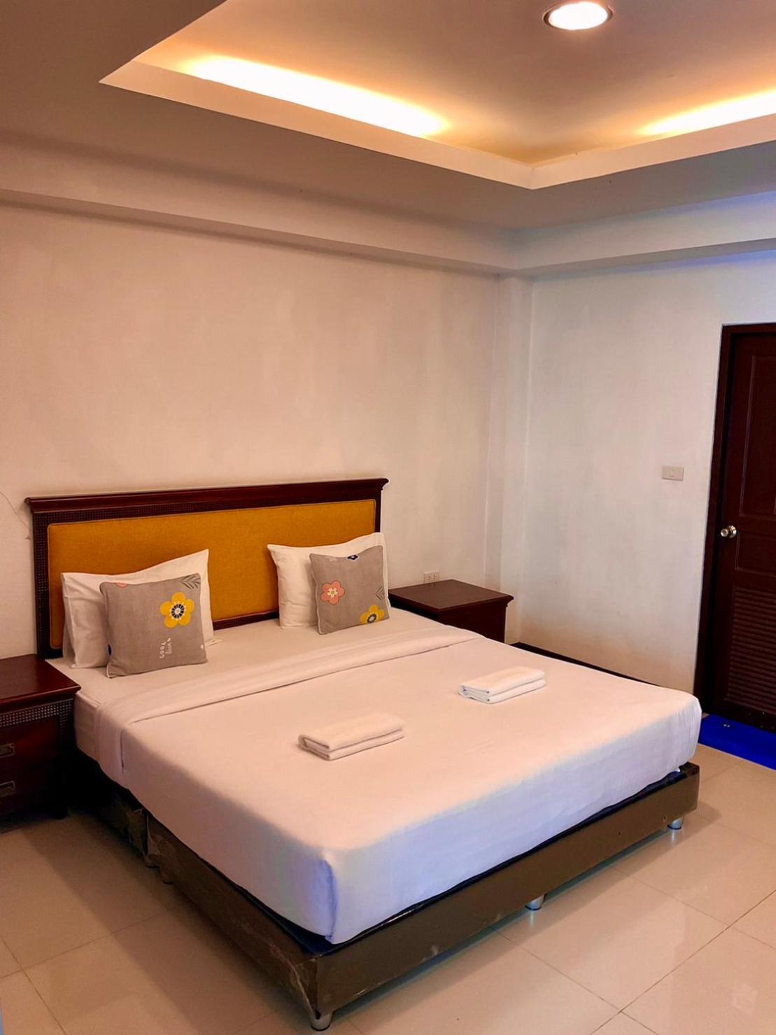 Sota Residence Pattaya Eksteriør billede